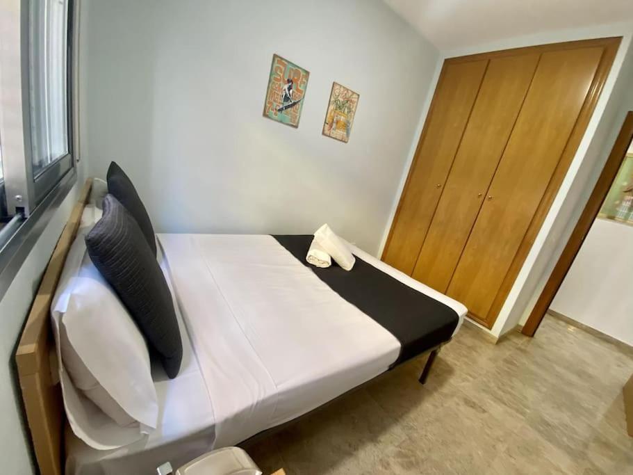 For A Stay Balears Beach Salou Luaran gambar