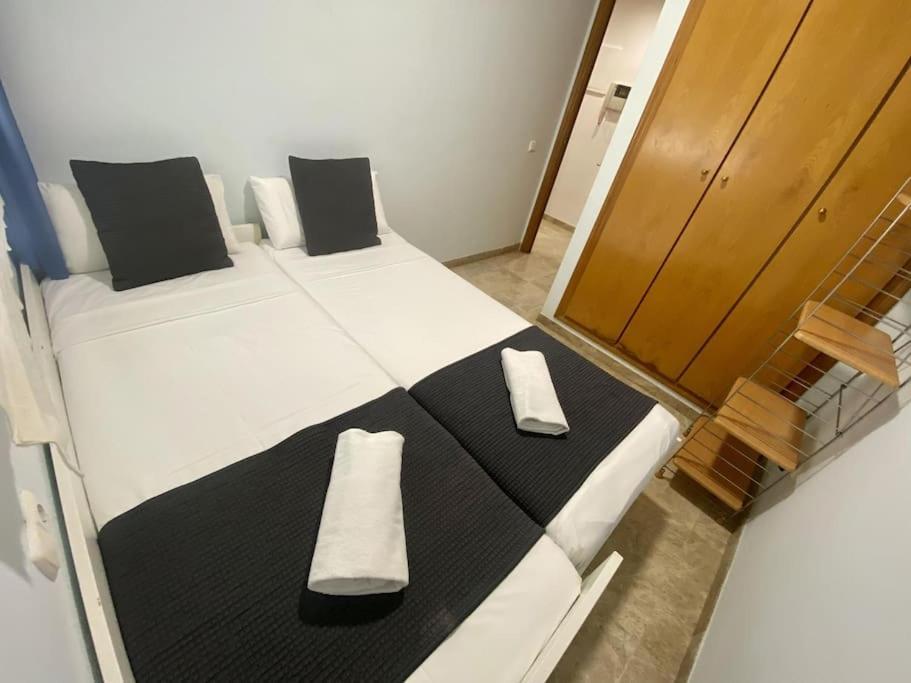 For A Stay Balears Beach Salou Luaran gambar